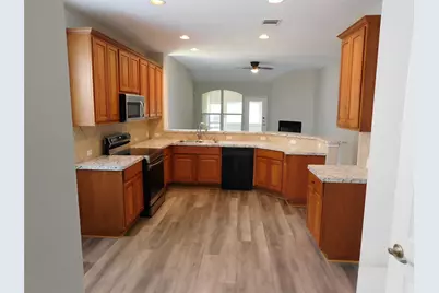 2670 Ravenwood Drive, Round Rock, TX 78665 - Photo 7