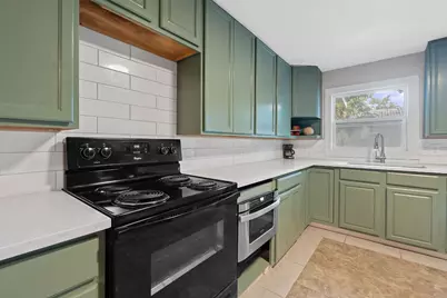 1013 N Colorado Street, Lockhart, TX 78644 - Photo 11