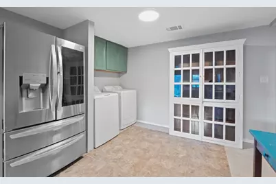 1013 N Colorado Street, Lockhart, TX 78644 - Photo 13