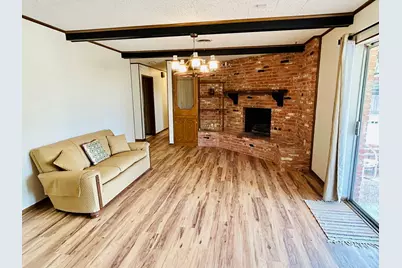 1040 Hwy 80 E, Nixon, TX 78140 - Photo 15