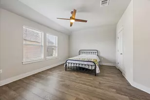 13001 Hymeadow Dr, Austin, TX 78729 - Photo 19
