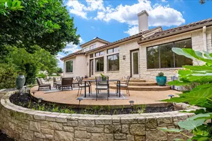 37 Autumn Oaks Dr, The Hills, TX 78738 - Photo 33