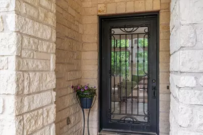 37 Autumn Oaks Drive, The Hills, TX 78738 - Photo 3