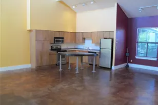 911 Keith Ln, Austin, TX 78705 - Photo 7