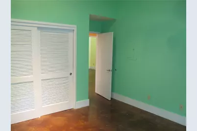 911 Keith Lane #10, Austin, TX 78705 - Photo 9