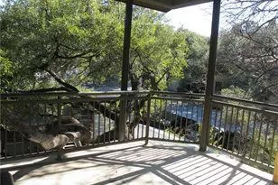 911 Keith Ln, Austin, TX 78705 - Photo 17