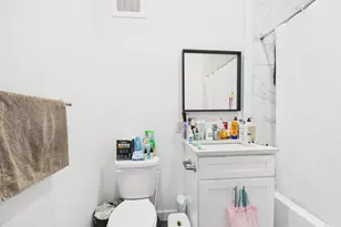 1010 W 26th St, Austin, TX 78705 - Photo 7