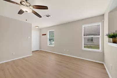 211 Lidell Street, Hutto, TX 78634 - Photo 3