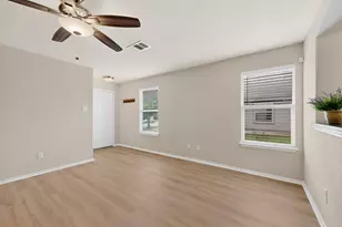 211 Lidell St, Hutto, TX 78634 - Photo 3