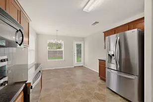 211 Lidell St, Hutto, TX 78634 - Photo 11