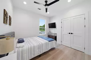 2216 Yellow Jacket Ln, Austin, TX 78741 - Photo 17