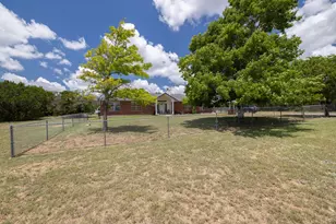 1959 Co Rd 200, Liberty Hill, TX 78642 - Photo 25