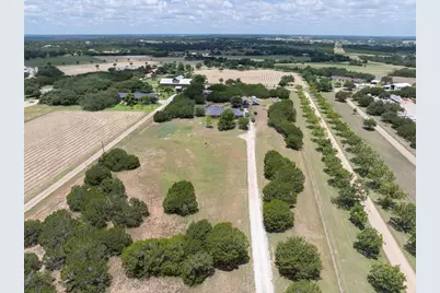 1959 County Road 200, Liberty Hill, TX 78642 - Photo 11