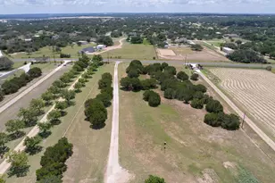 1959 Co Rd 200, Liberty Hill, TX 78642 - Photo 17