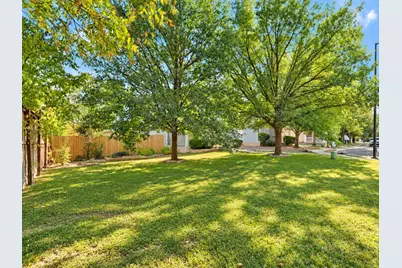 2415 Melissa Oaks Lane, Austin, TX 78744 - Photo 3