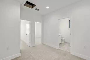 711 N Paleface Ranch Rd, Spicewood, TX 78669 - Photo 19