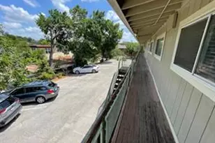 304 E 33rd St, Austin, TX 78705 - Photo 13