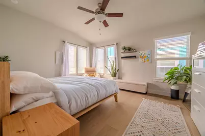 2012 Dinsdale Lane, Austin, TX 78741 - Photo 11