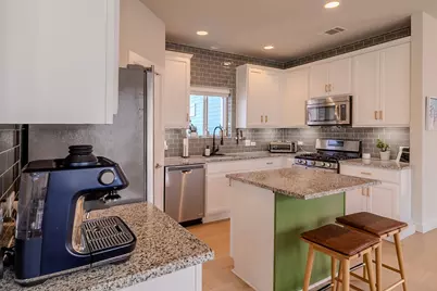 2012 Dinsdale Lane, Austin, TX 78741 - Photo 5