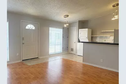 600 W 51st Street #103, Austin, TX 78751 - Photo 9
