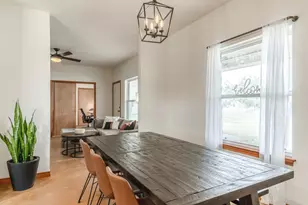 2551 Spring Valley Dr, Dripping Springs, TX 78620 - Photo 11