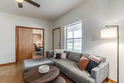 2551 Spring Valley Drive, Dripping Springs, TX 78620 - Photo 5