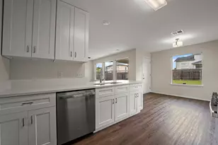 1217 Coronation Way, Pflugerville, TX 78660 - Photo 11