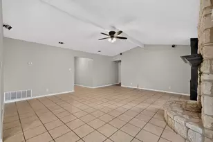1002 Adventure Ln, Cedar Park, TX 78613 - Photo 7