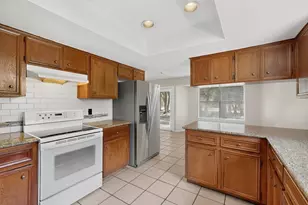 1002 Adventure Ln, Cedar Park, TX 78613 - Photo 9