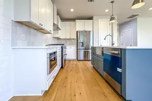 2304 Kellie Brooke Rd, Spicewood, TX 78669 - Photo 9