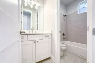 2304 Kellie Brooke Rd, Spicewood, TX 78669 - Photo 25