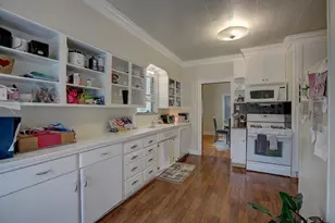 1708 Olive St, Georgetown, TX 78626 - Photo 5