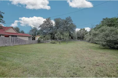 1708 Olive Street, Georgetown, TX 78626 - Photo 17