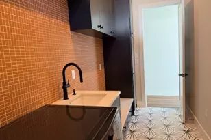 143 Emmanuelle Ct, Dripping Springs, TX 78620 - Photo 29