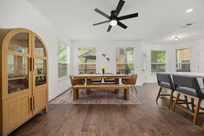 1812 Village Oak Court, Austin, TX 78704 - Photo 9