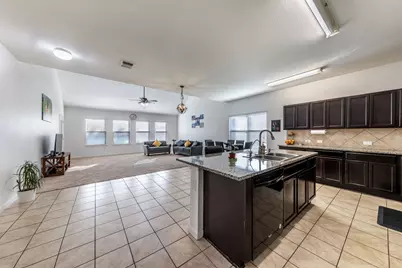 925 Woodduck Trail, Leander, TX 78641 - Photo 39