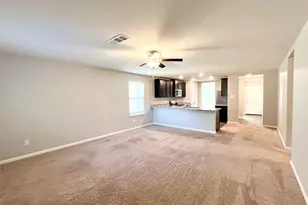 1033 Riverdale Cove, Jarrell, TX 76537 - Photo 11