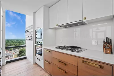 70 Rainey Street #1409, Austin, TX 78701 - Photo 9