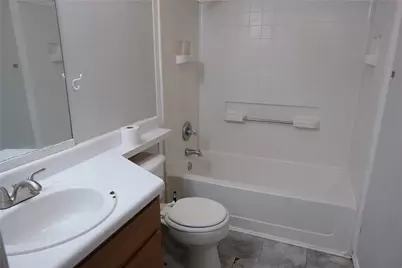1778 Fm 1704 #C, Elgin, TX 78621 - Photo 13