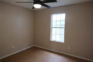 1778 Fm 1704, Elgin, TX 78621 - Photo 9