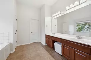 12613 Palfrey Dr, Austin, TX 78727 - Photo 21