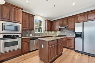 12613 Palfrey Dr, Austin, TX 78727 - Photo 15