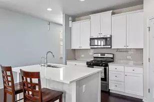12104 Cimaizon Dr, Austin, TX 78725 - Photo 5