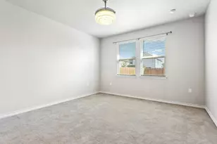 12104 Cimaizon Dr, Austin, TX 78725 - Photo 11