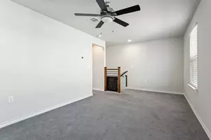 12104 Cimaizon Dr, Austin, TX 78725 - Photo 11
