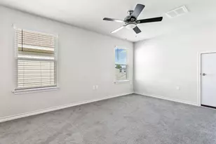 12104 Cimaizon Dr, Austin, TX 78725 - Photo 9