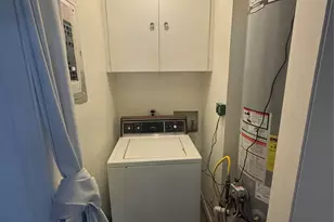 2324 Hartford Rd, Austin, TX 78703 - Photo 11