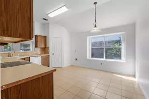 114 Gainer Dr, Hutto, TX 78634 - Photo 5