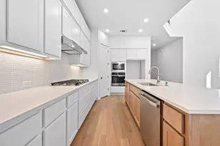 221 Wild Lily Trl, Georgetown, TX 78628 - Photo 9