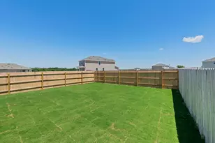 148 Green Berets Bnd, Jarrell, TX 76537 - Photo 23